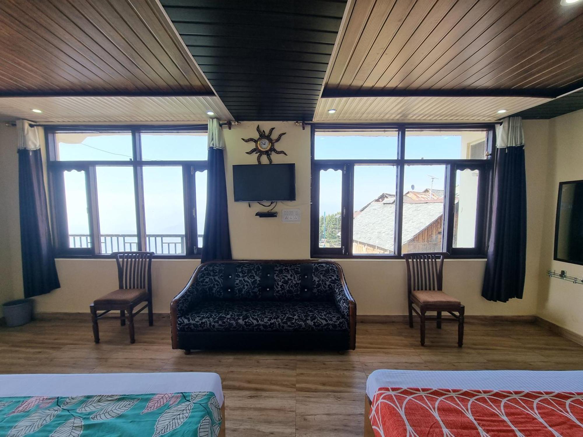 Forest Vibes Kalatop-Rooms And Restaurant Dalhousie Exterior photo