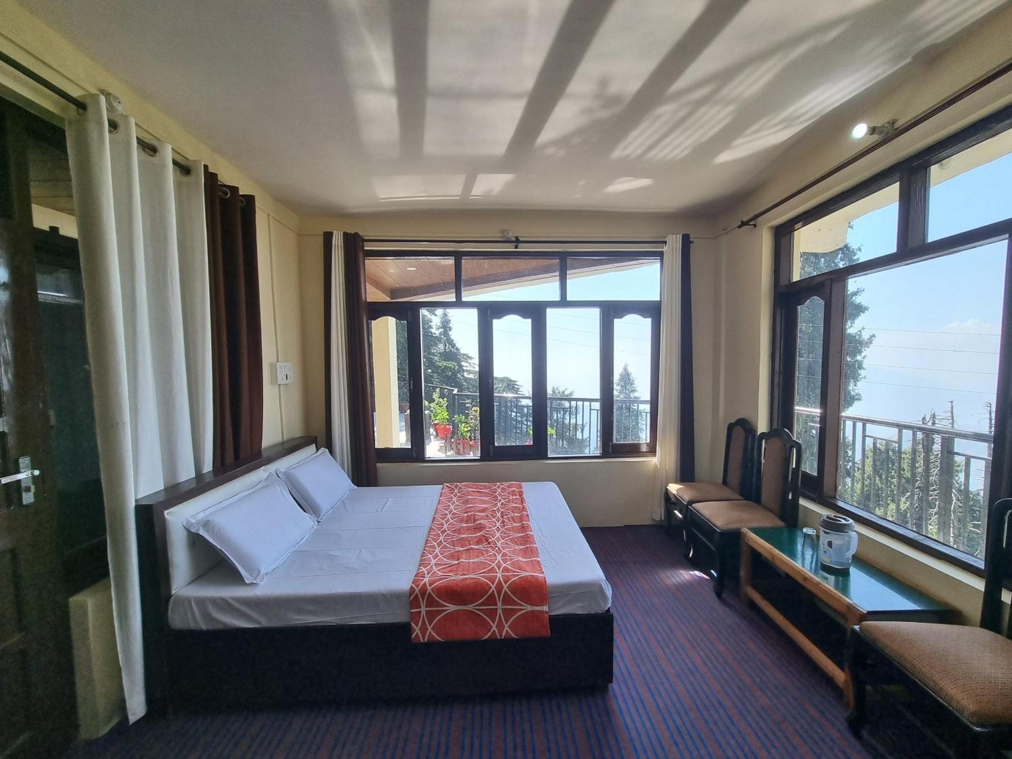 Forest Vibes Kalatop-Rooms And Restaurant Dalhousie Exterior photo